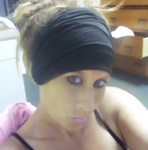 Meet your Posher, Crystal